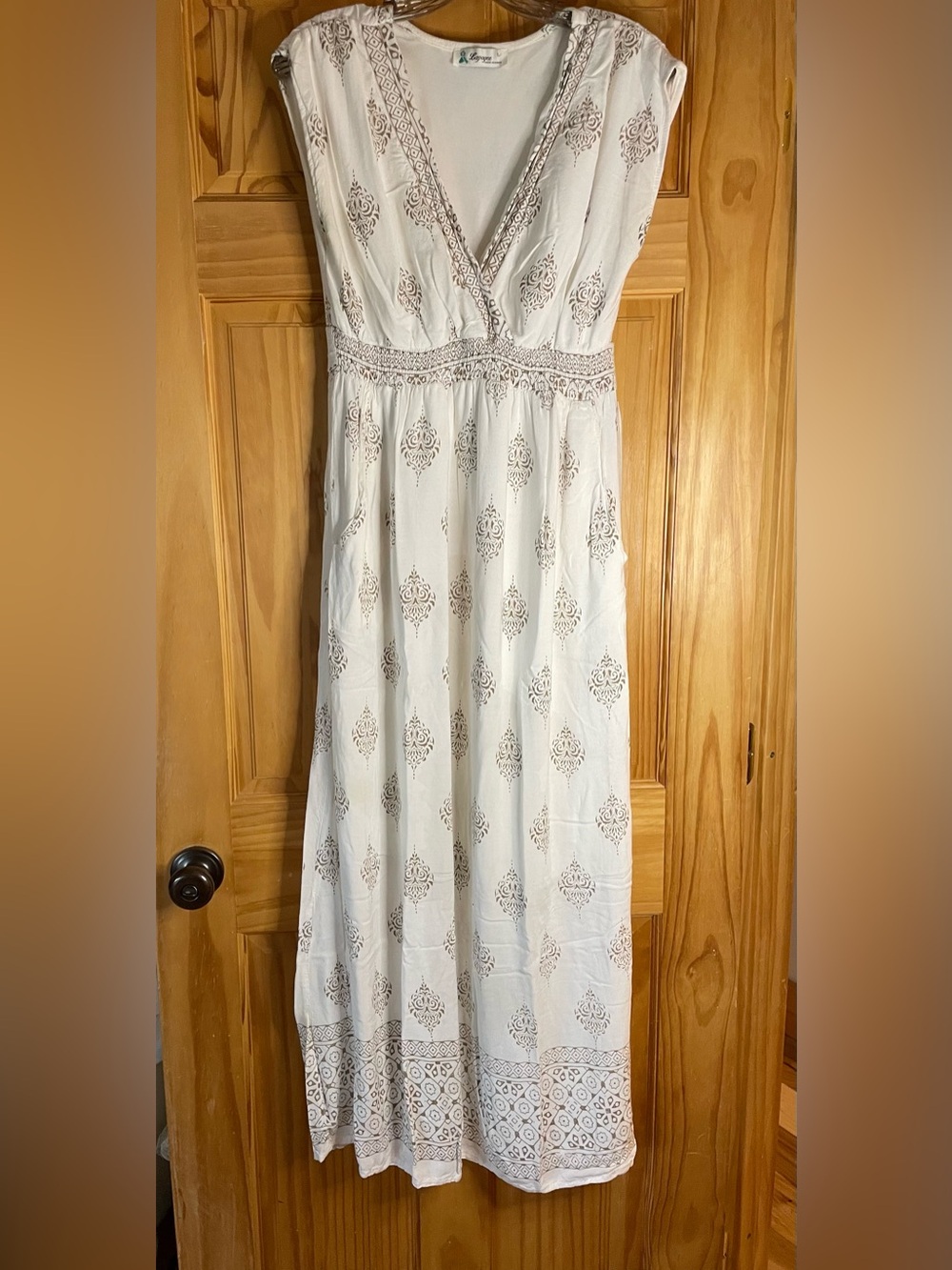 Sleeveless White Midi Dress with Taupe Paisley Print